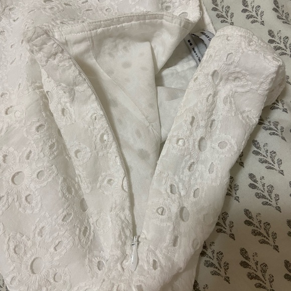 Urban Outfitters High Waisted White Lace Shorts - Picture 7 of 7